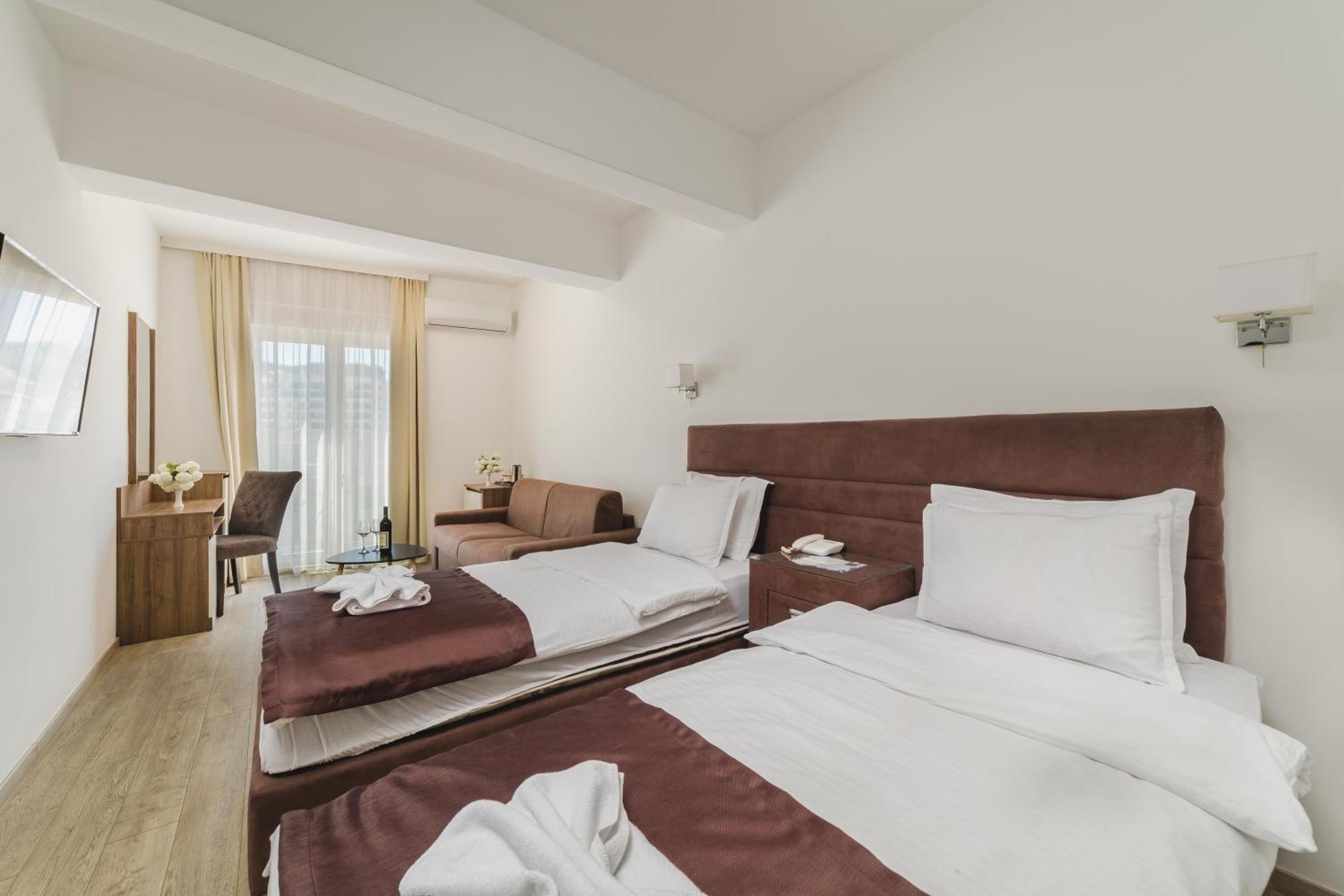 Hotel 219 Budva Extérieur photo