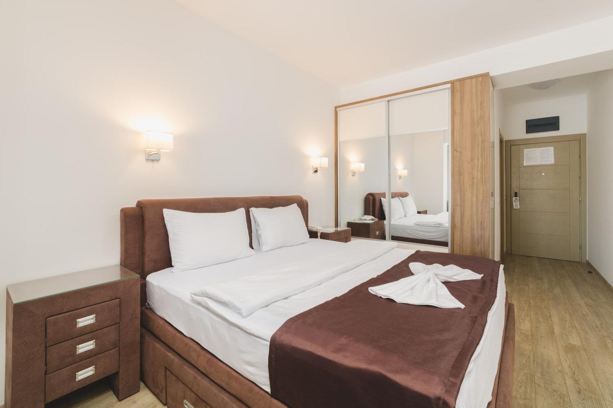 Hotel 219 Budva Extérieur photo